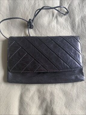 Beautiful Vintage Cabrelli leather purse!